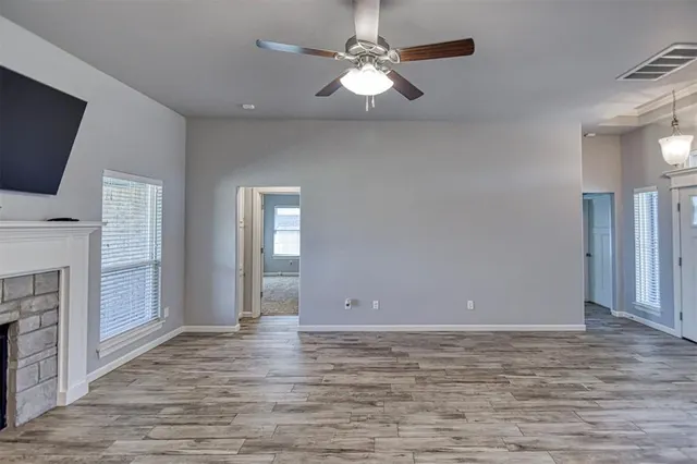 Photo 7 — 8913 SW 42nd Street, Oklahoma City, OK 73179