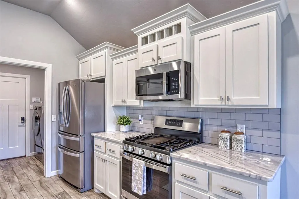 Photo 11 — 8913 SW 42nd Street, Oklahoma City, OK 73179