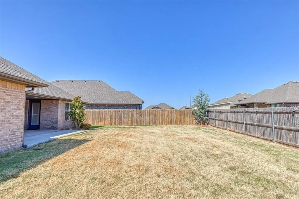 Photo 37 — 8913 SW 42nd Street, Oklahoma City, OK 73179