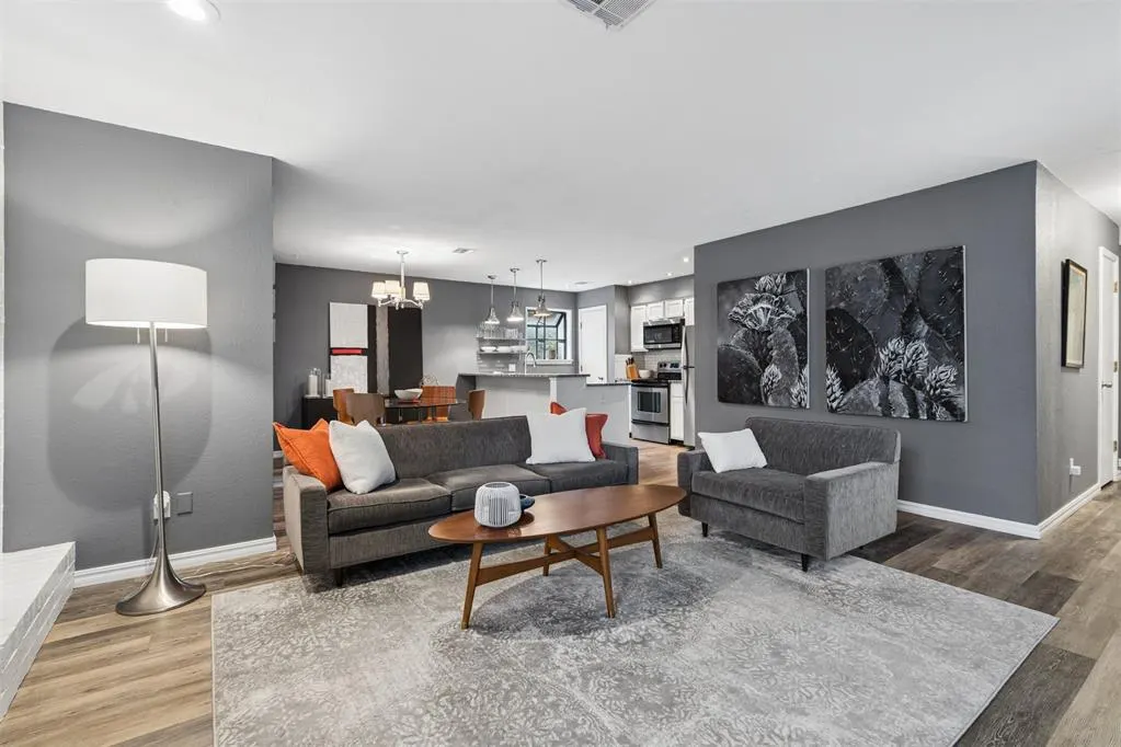 Photo 2 — 4400 Hemingway Drive 274, Oklahoma City, OK 73118