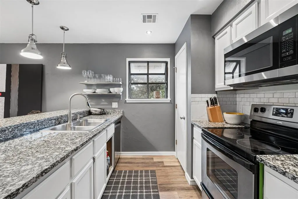 Photo 10 — 4400 Hemingway Drive 274, Oklahoma City, OK 73118