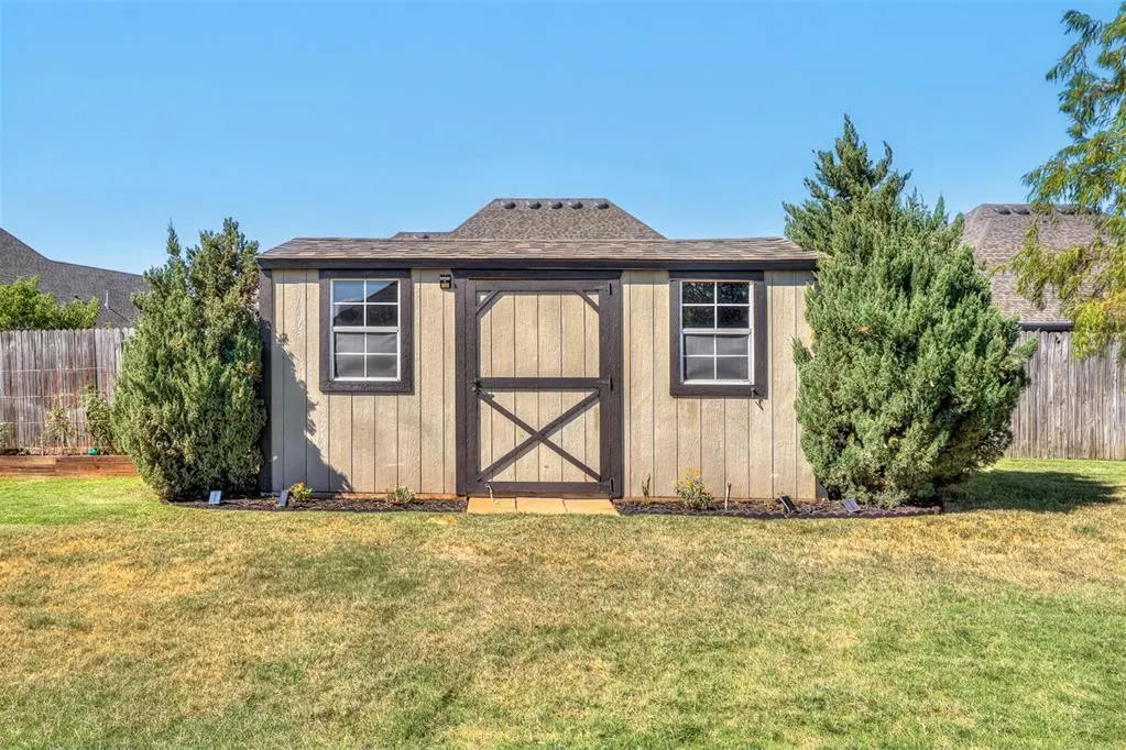 Photo 43 — 13317 NW 3rd Street, Yukon, OK 73099