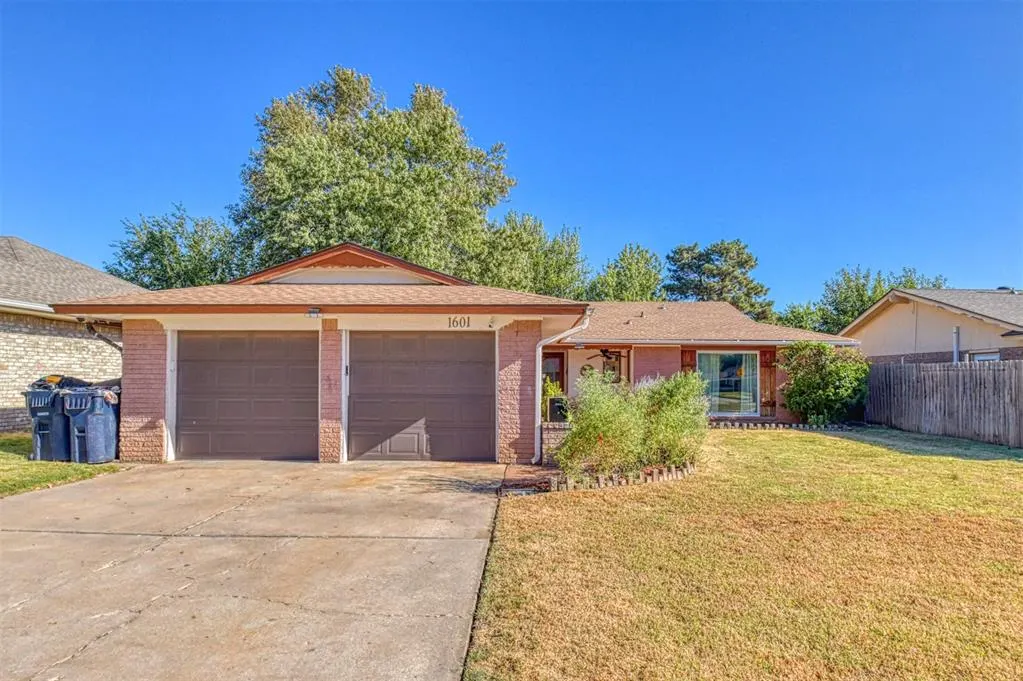 Front exterior — 1601 SW 87th Street, Oklahoma City, OK 73159