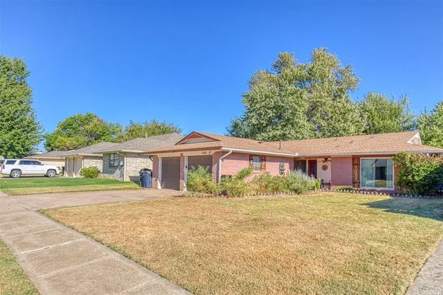 Photo 2 — 1601 SW 87th Street, Oklahoma City, OK 73159