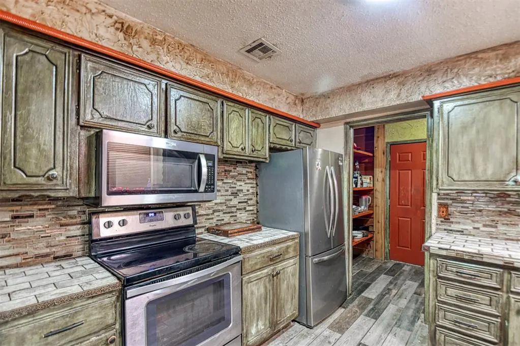 Photo 18 — 1601 SW 87th Street, Oklahoma City, OK 73159