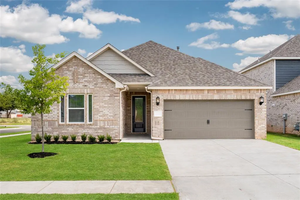 Front exterior — 12017 SW 30 Street, Yukon, OK 73099