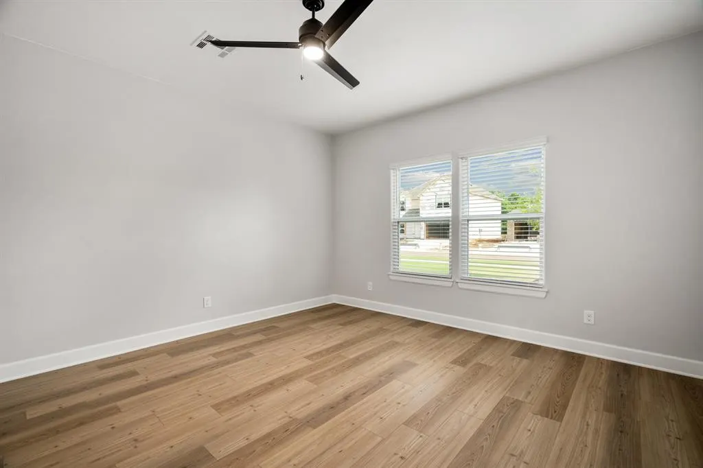Photo 5 — 12013 SW 30th Street, Yukon, OK 73099