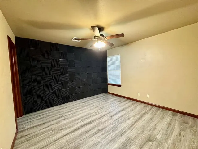 Photo 8 — 1607 E Lawter Road, Weatherford, OK 73096
