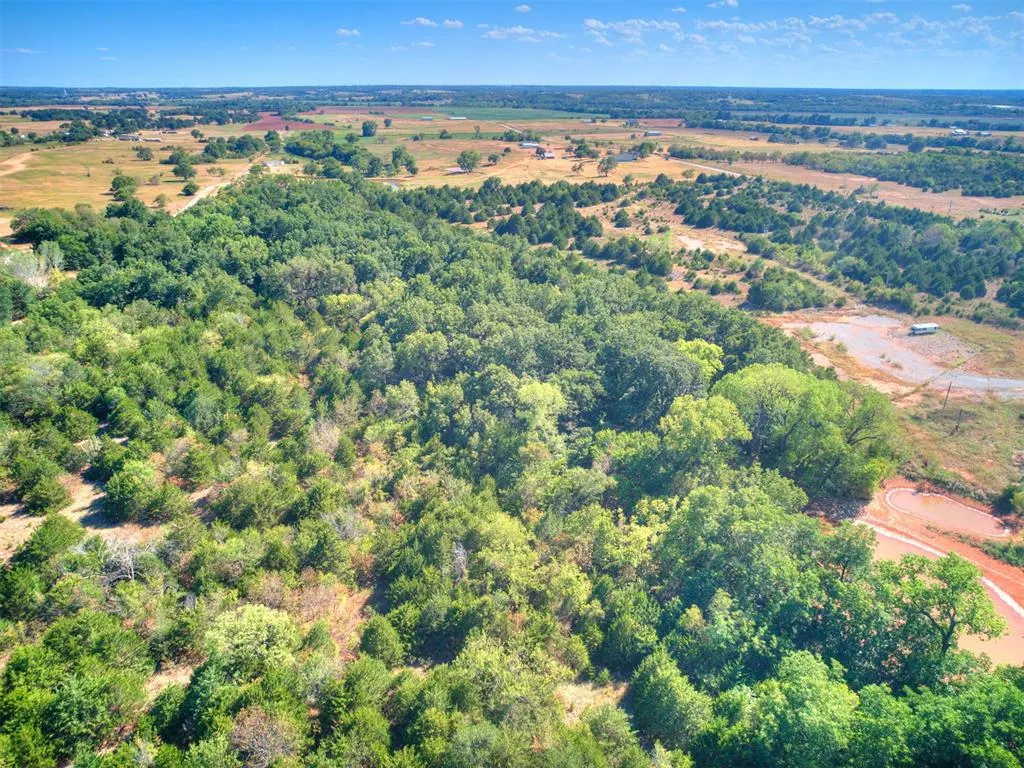 Front exterior — Santa Fe Avenue Lot 6, Washington, OK 73093