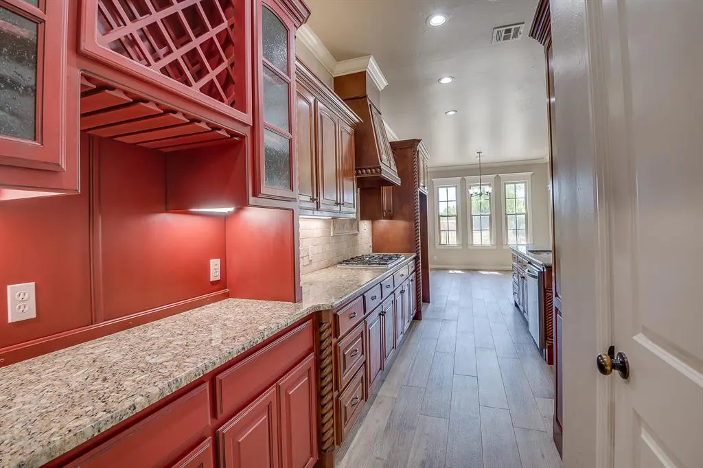 Photo 10 — 1400 Sawgrass Drive, Norman, OK 73072