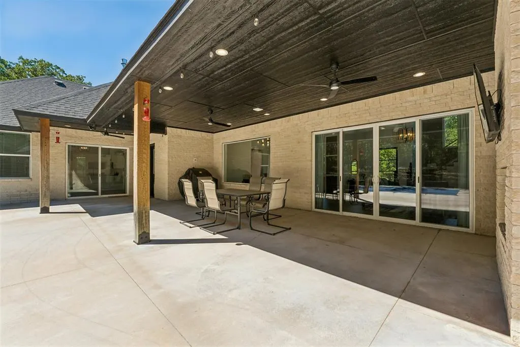 Photo 34 — 335131 E 1048 Road, McLoud, OK 74851