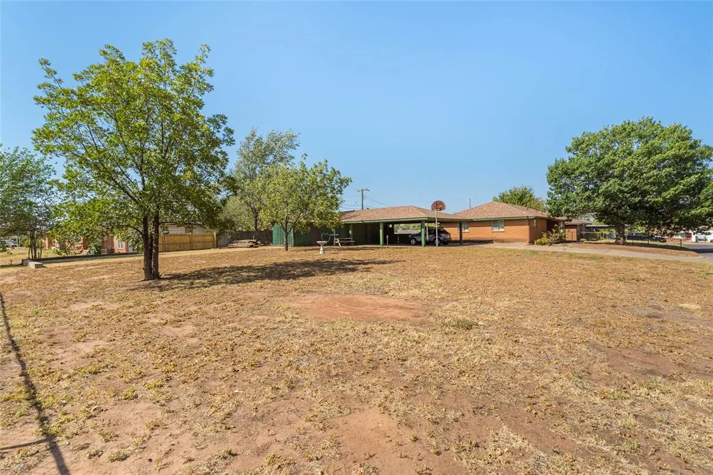 Photo 38 — 1200 Barker Road, Clinton, OK 73601