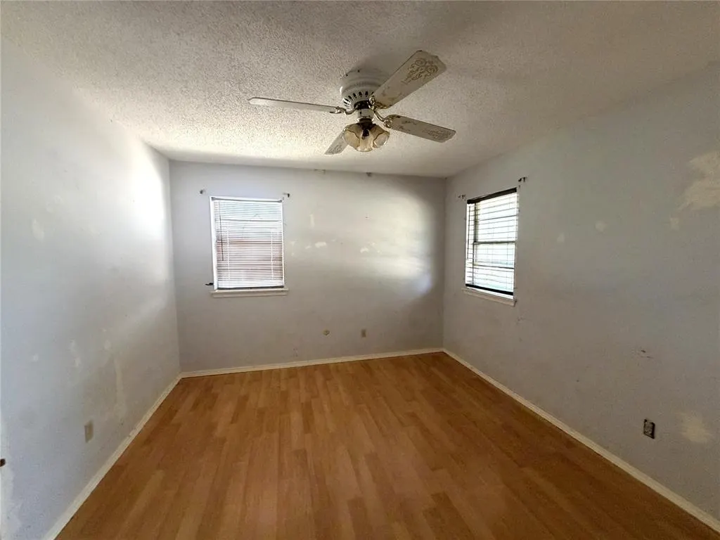 Photo 14 — 109 W Campbell Drive, Midwest City, OK 73110