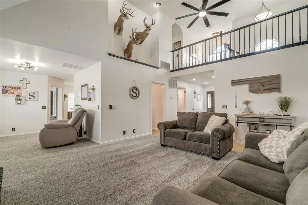 Photo 9 — 1513 Chisholm Trail, Weatherford, OK 73096