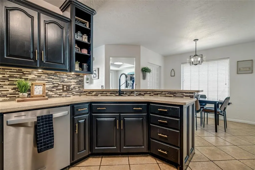 Photo 24 — 1513 Chisholm Trail, Weatherford, OK 73096