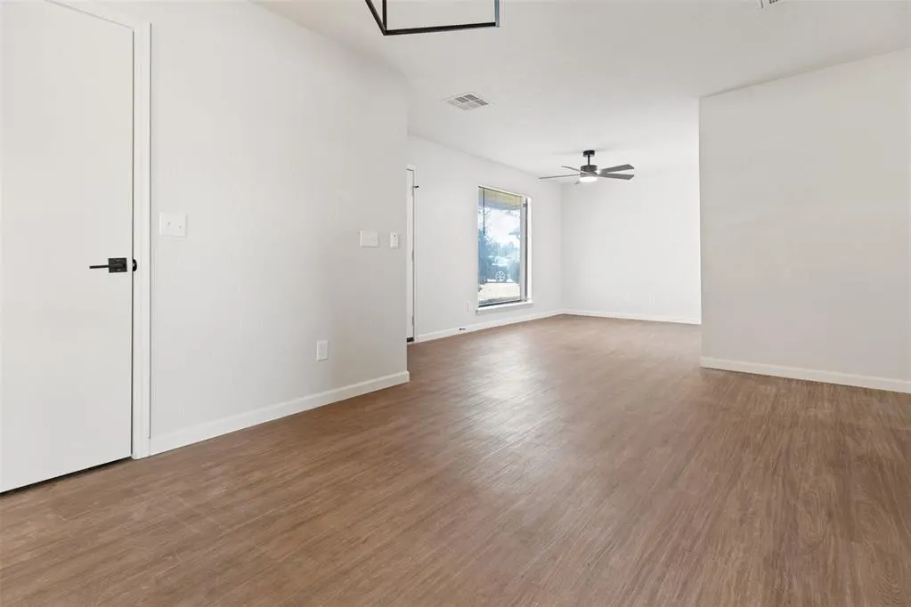 Photo 5 — 625 NW 111th Street, Oklahoma City, OK 73114