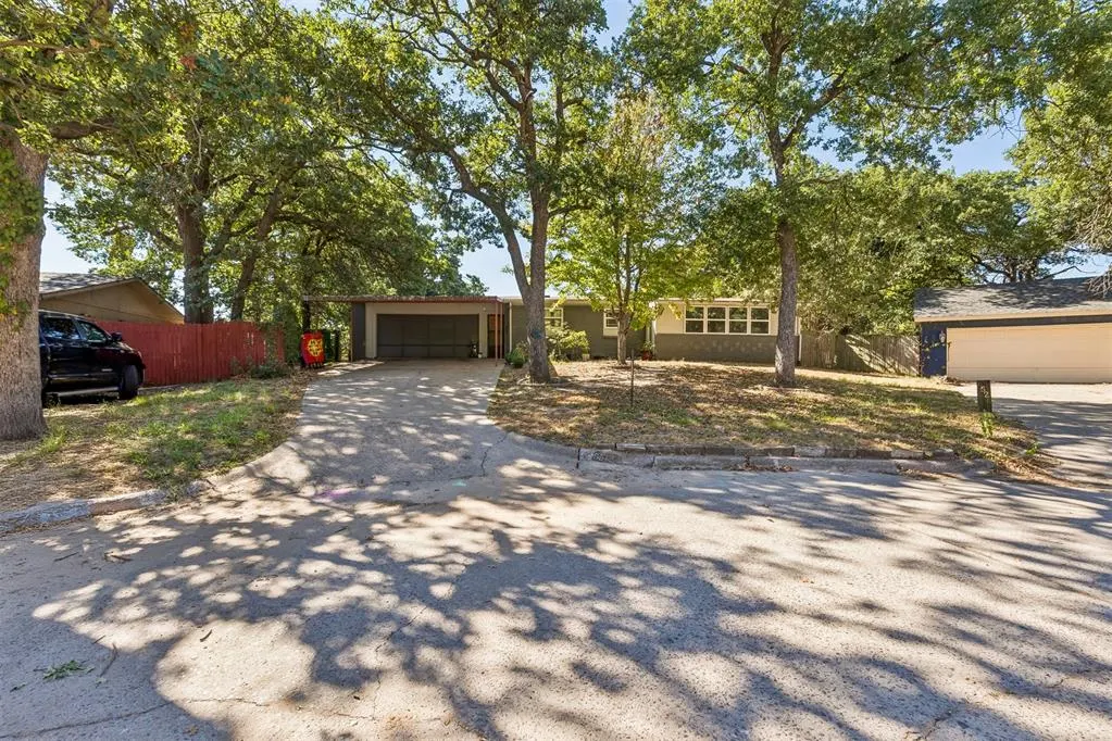 Photo 2 — 6512 NW 20th Drive, Bethany, OK 73008