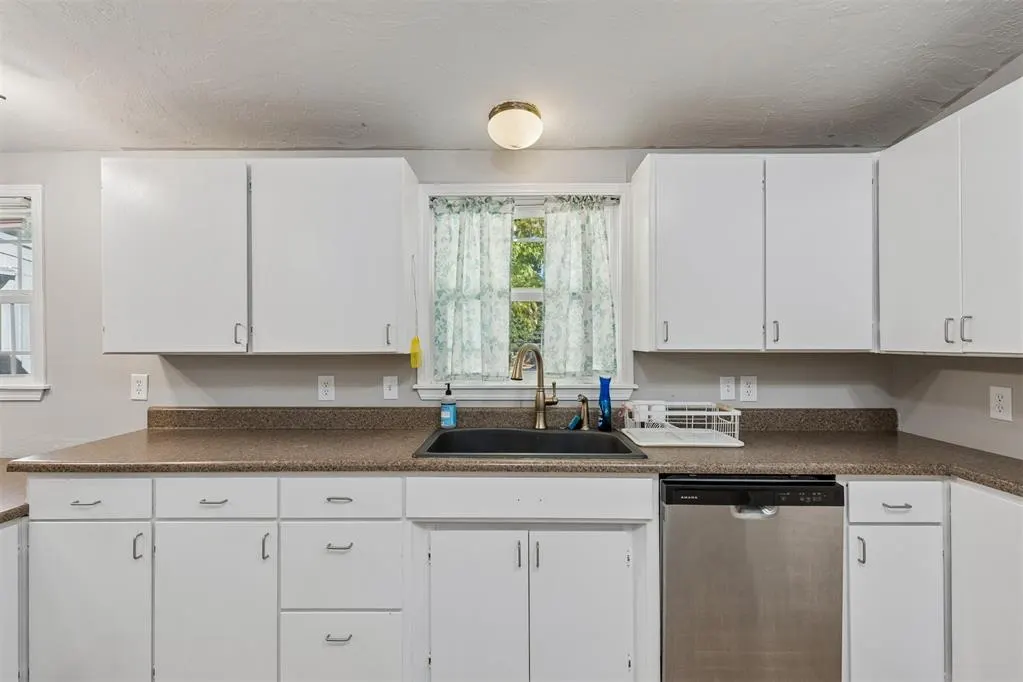Photo 16 — 6512 NW 20th Drive, Bethany, OK 73008