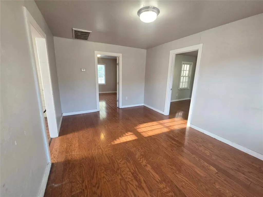 Photo 2 — 1144 NW 83rd Street, Oklahoma City, OK 73114