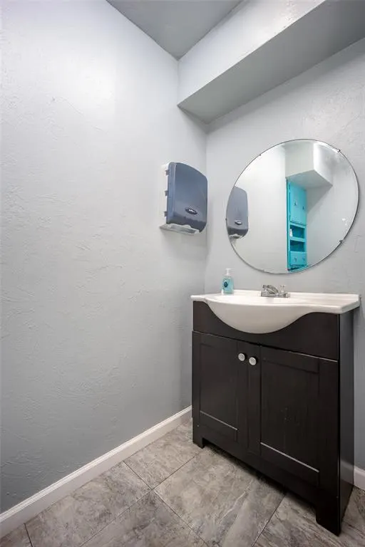 Photo 7 — 5121 SE 15th Street, Del City, OK 73115