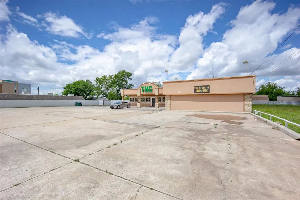 Photo 11 — 5121 SE 15th Street, Del City, OK 73115