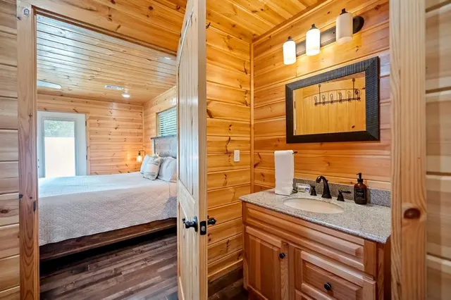 Photo 7 — 204 Eagle Mountain Trail, Broken Bow, OK 74728