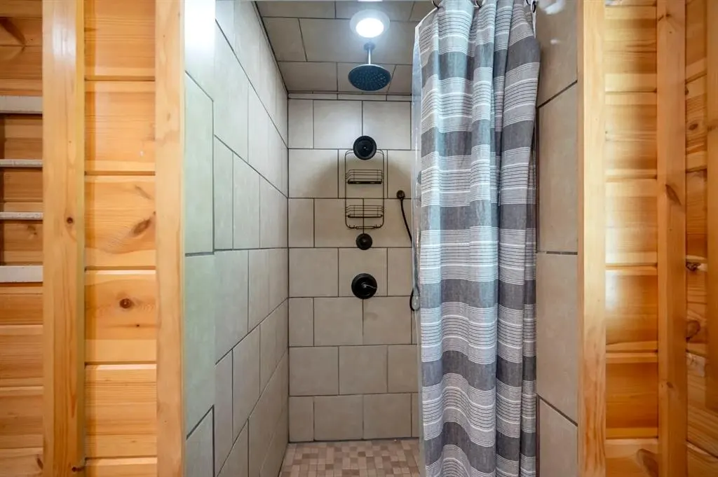 Photo 18 — 204 Eagle Mountain Trail, Broken Bow, OK 74728