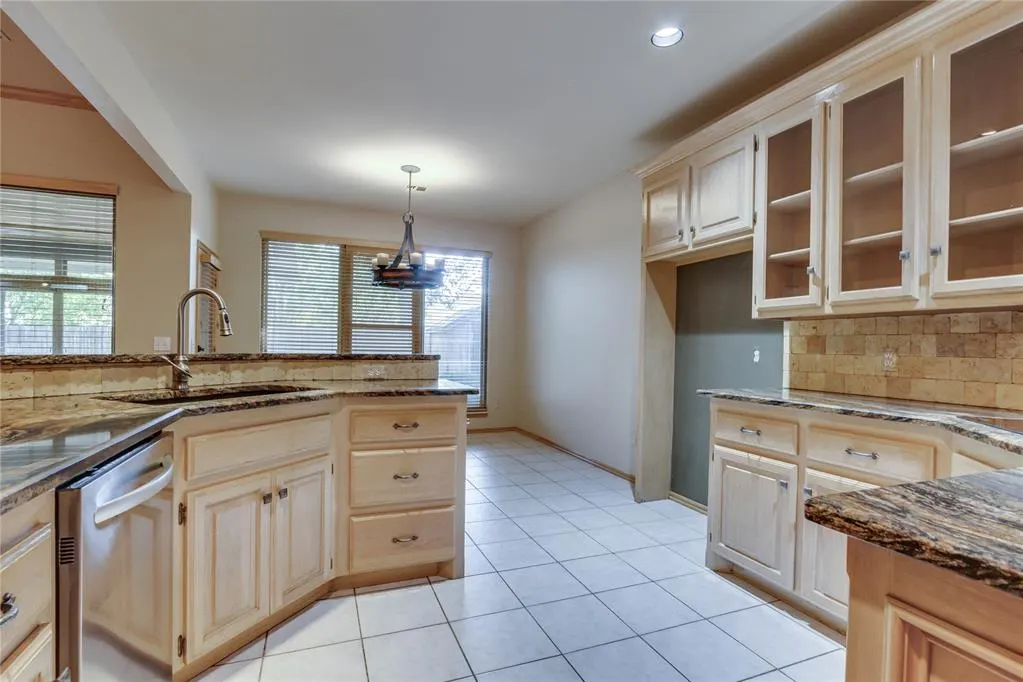 Photo 11 — 15912 Sheffield Boulevard, Edmond, OK 73013