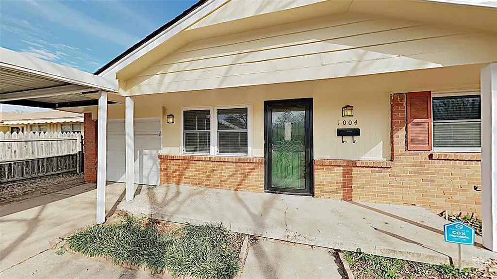 Photo 3 — 1004 Moraine Avenue, Midwest City, OK 73130