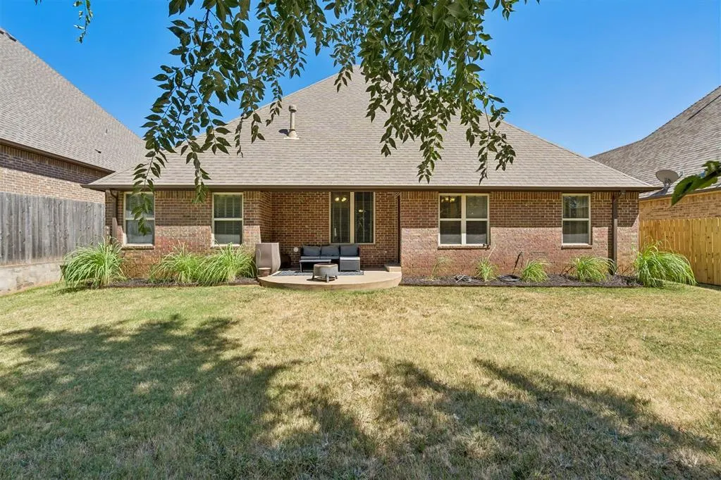 Photo 45 — 3325 Cheyenne Villa Circle, Edmond, OK 73013