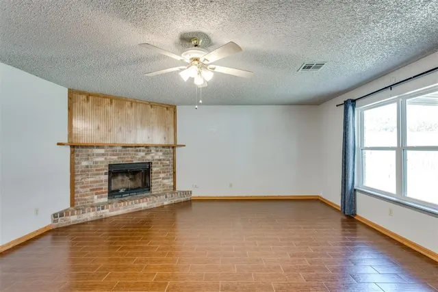 Photo 4 — 10012 S Clegern Avenue, Oklahoma City, OK 73139
