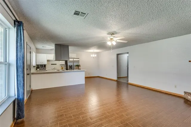 Photo 6 — 10012 S Clegern Avenue, Oklahoma City, OK 73139