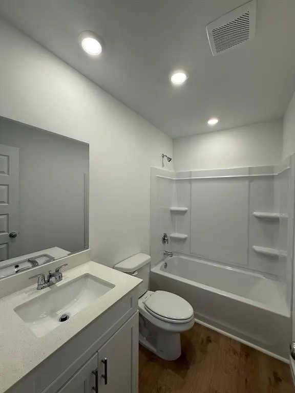 Photo 13 — 4017 Dutch Lane, Mustang, OK 73064