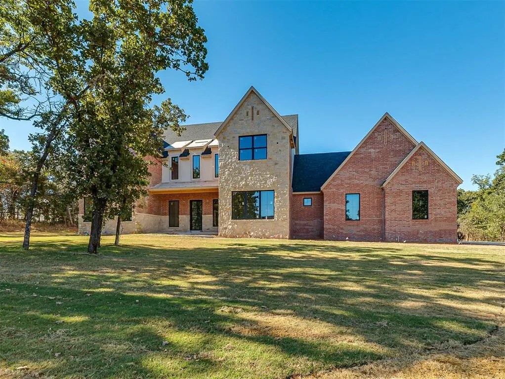 Front exterior — 12924 Box Canyon, Arcadia, OK 73007