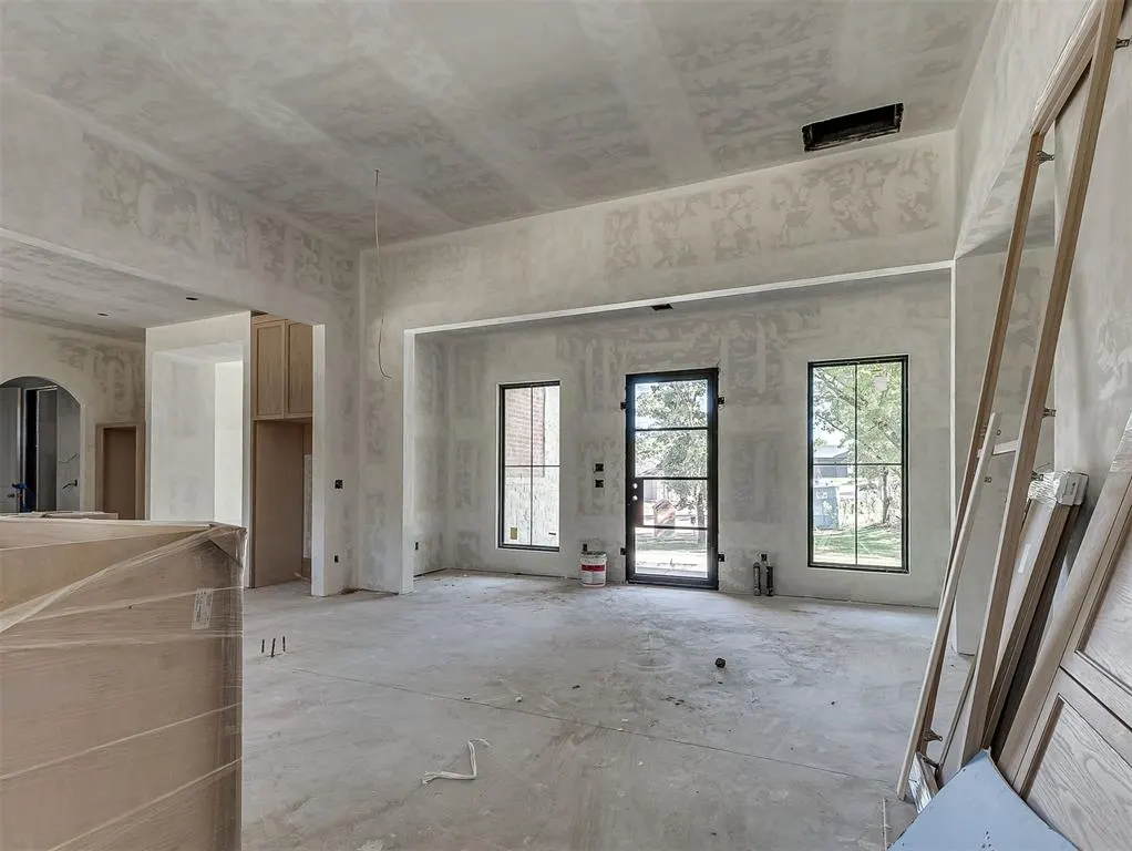 Photo 10 — 12924 Box Canyon, Arcadia, OK 73007