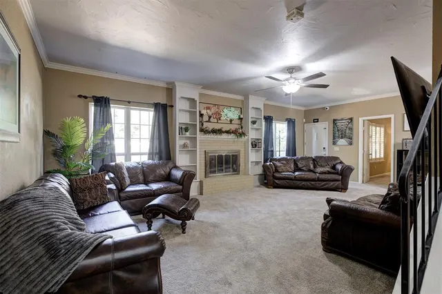 Photo 4 — 9721 Lakeland Terrace, Oklahoma City, OK 73162