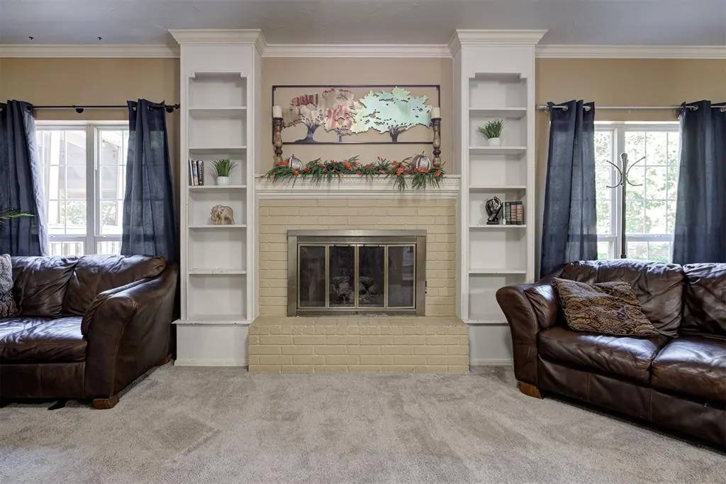 Photo 5 — 9721 Lakeland Terrace, Oklahoma City, OK 73162
