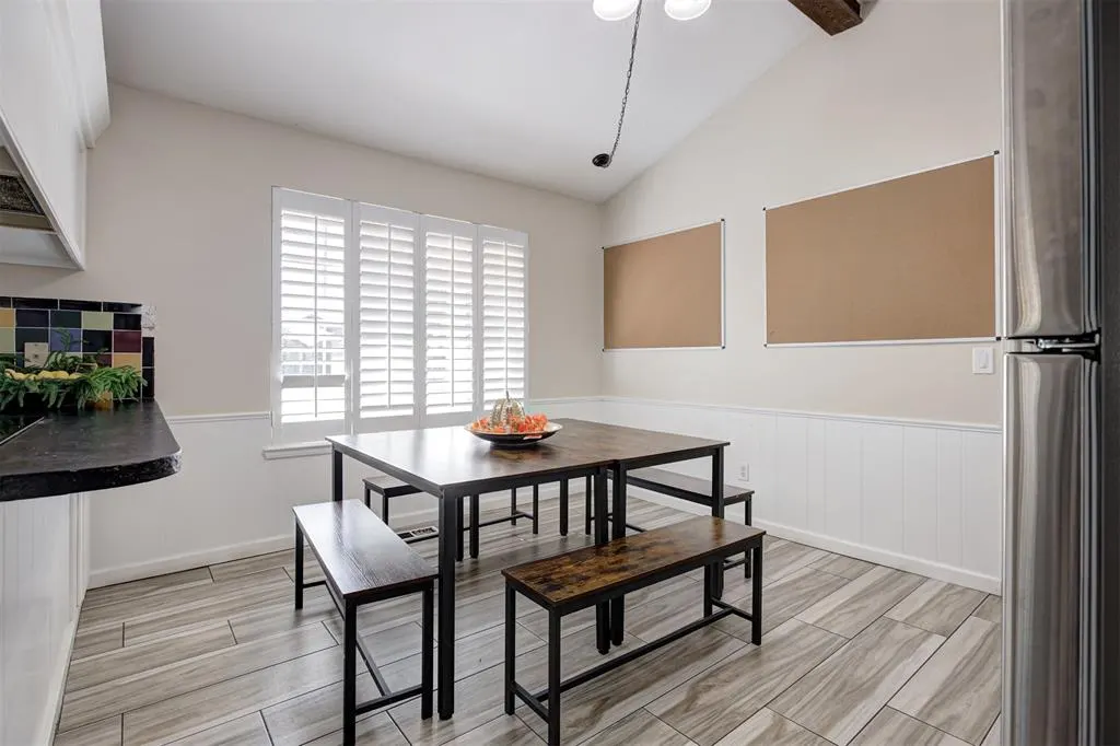 Photo 11 — 9721 Lakeland Terrace, Oklahoma City, OK 73162