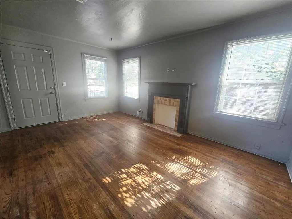 Photo 3 — 2012 NE 19th Street, Oklahoma City, OK 73111