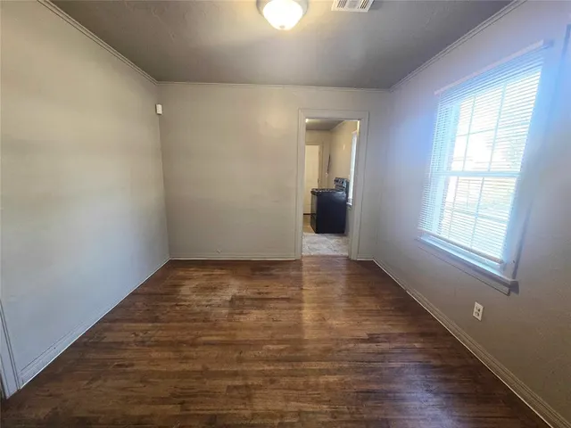 Photo 4 — 2012 NE 19th Street, Oklahoma City, OK 73111