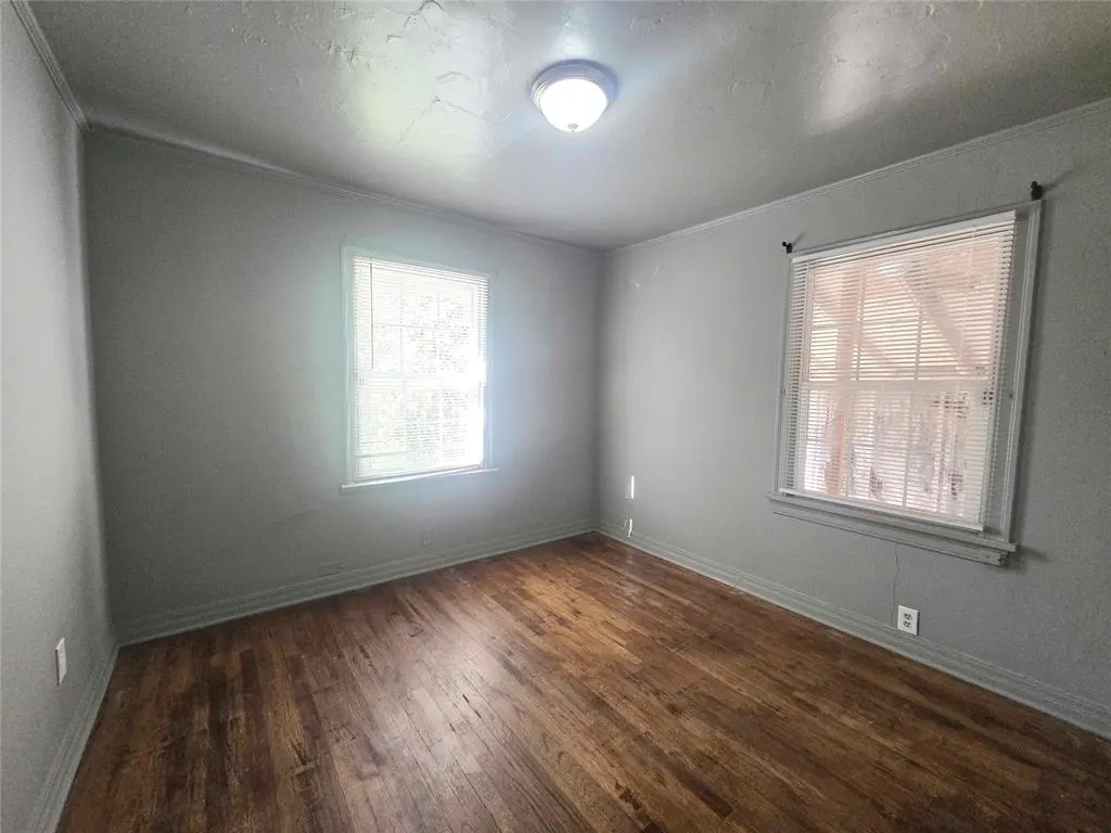 Photo 9 — 2012 NE 19th Street, Oklahoma City, OK 73111