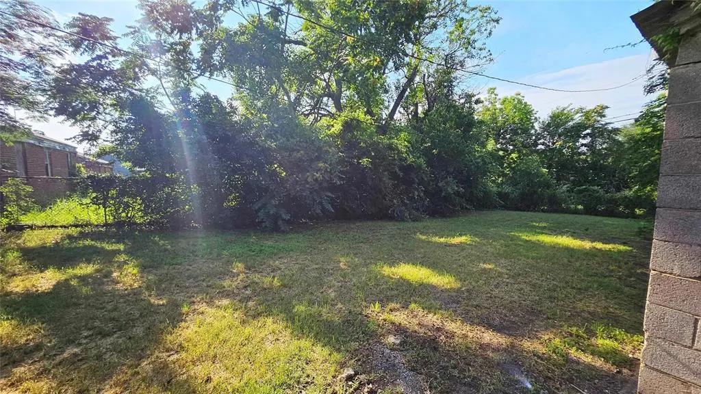 Photo 11 — 2012 NE 19th Street, Oklahoma City, OK 73111