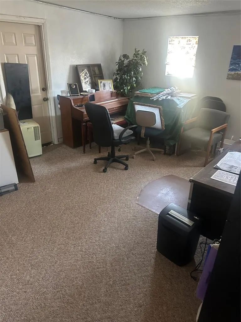 Photo 10 — 1519 W Main Street, Ardmore, OK 73401