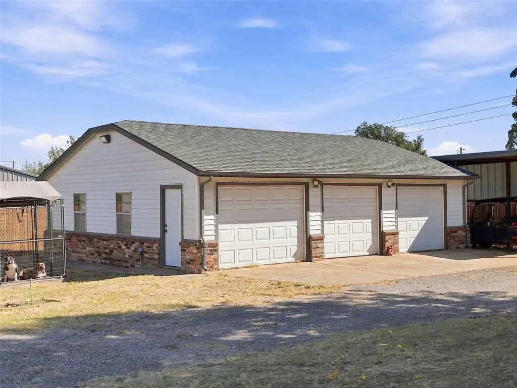 Photo 36 — 2303 E Elm Street, El Reno, OK 73036