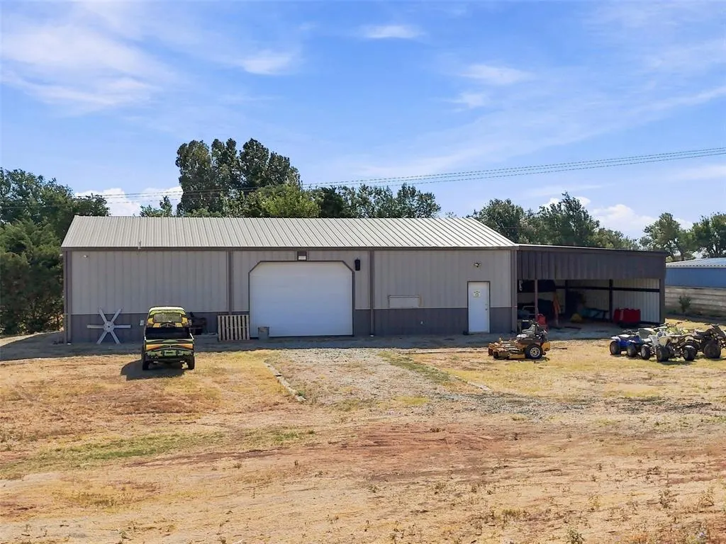 Photo 37 — 2303 E Elm Street, El Reno, OK 73036