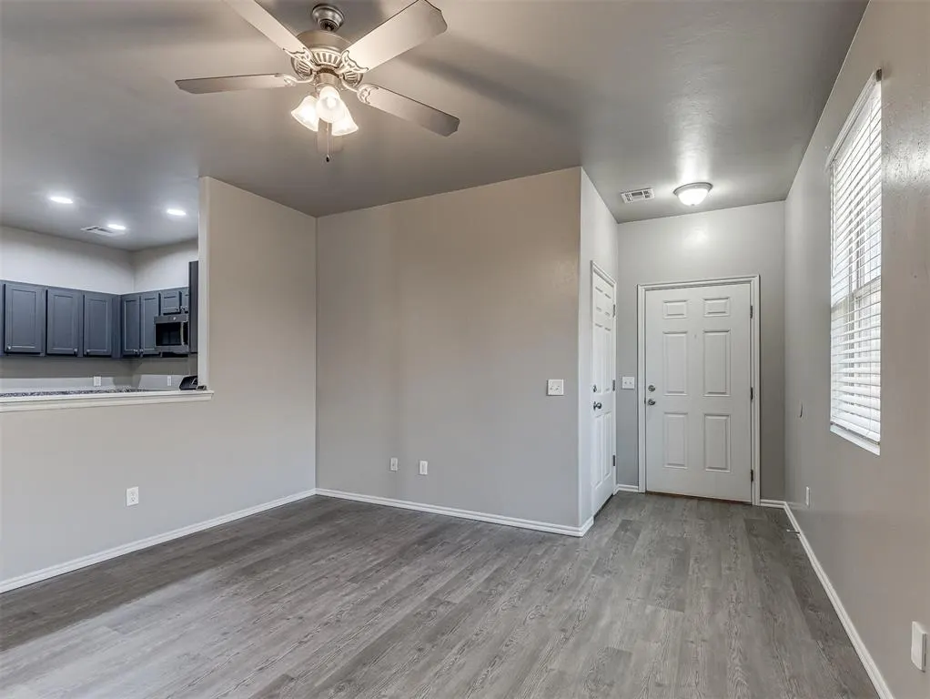 Photo 10 — 112 Ashley Drive, Edmond, OK 73003