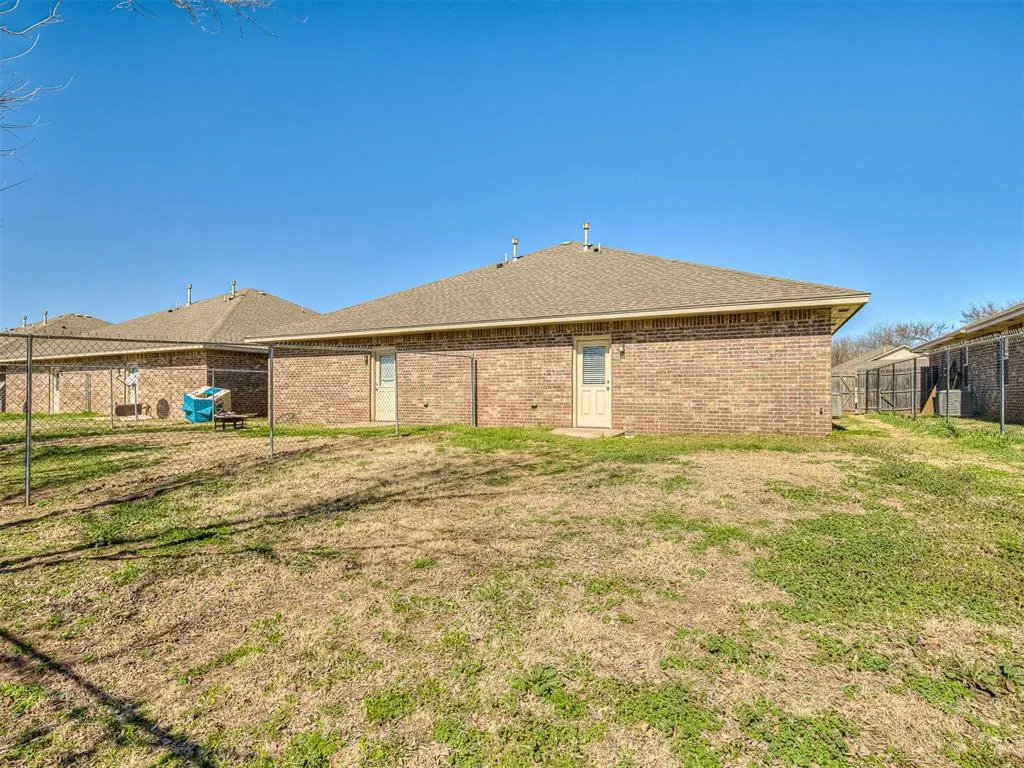 Photo 43 — 112 Ashley Drive, Edmond, OK 73003