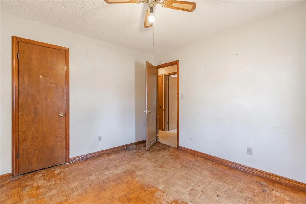 Photo 17 — 5920 N College Street, Oklahoma City, OK 73122