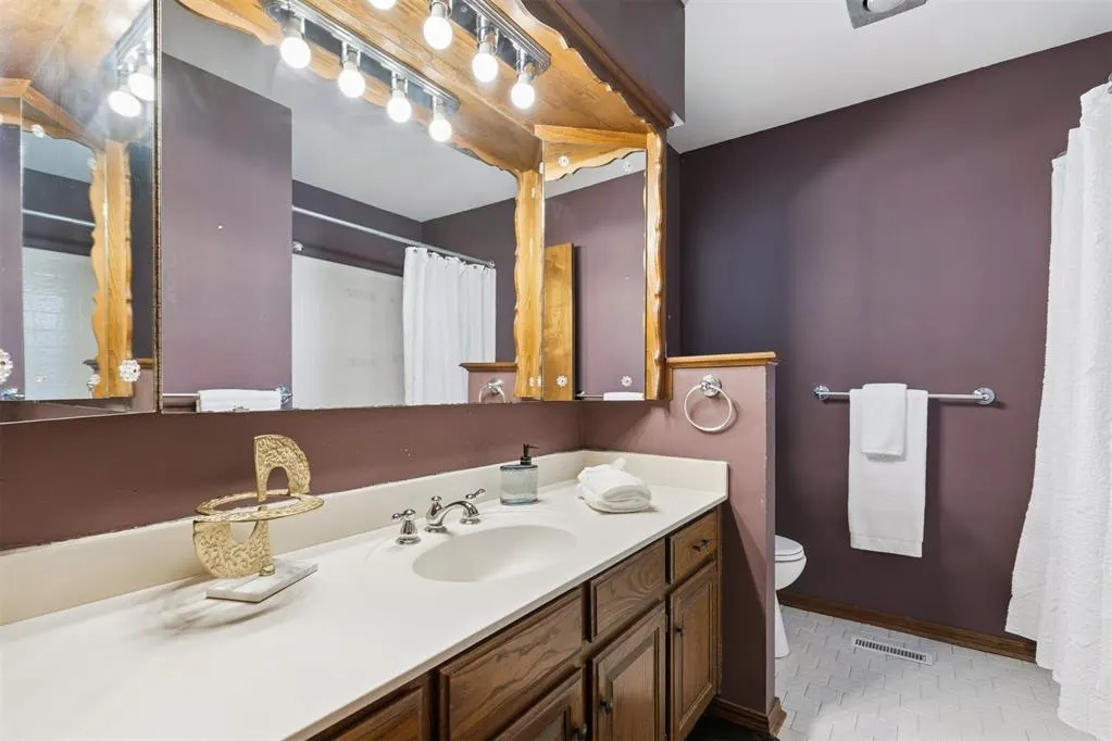 Photo 21 — 9709 Lakeshore Drive, Oklahoma City, OK 73120