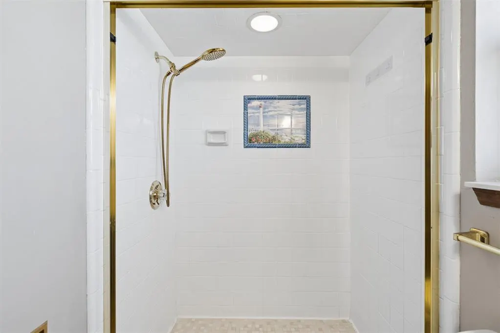 Photo 35 — 9709 Lakeshore Drive, Oklahoma City, OK 73120